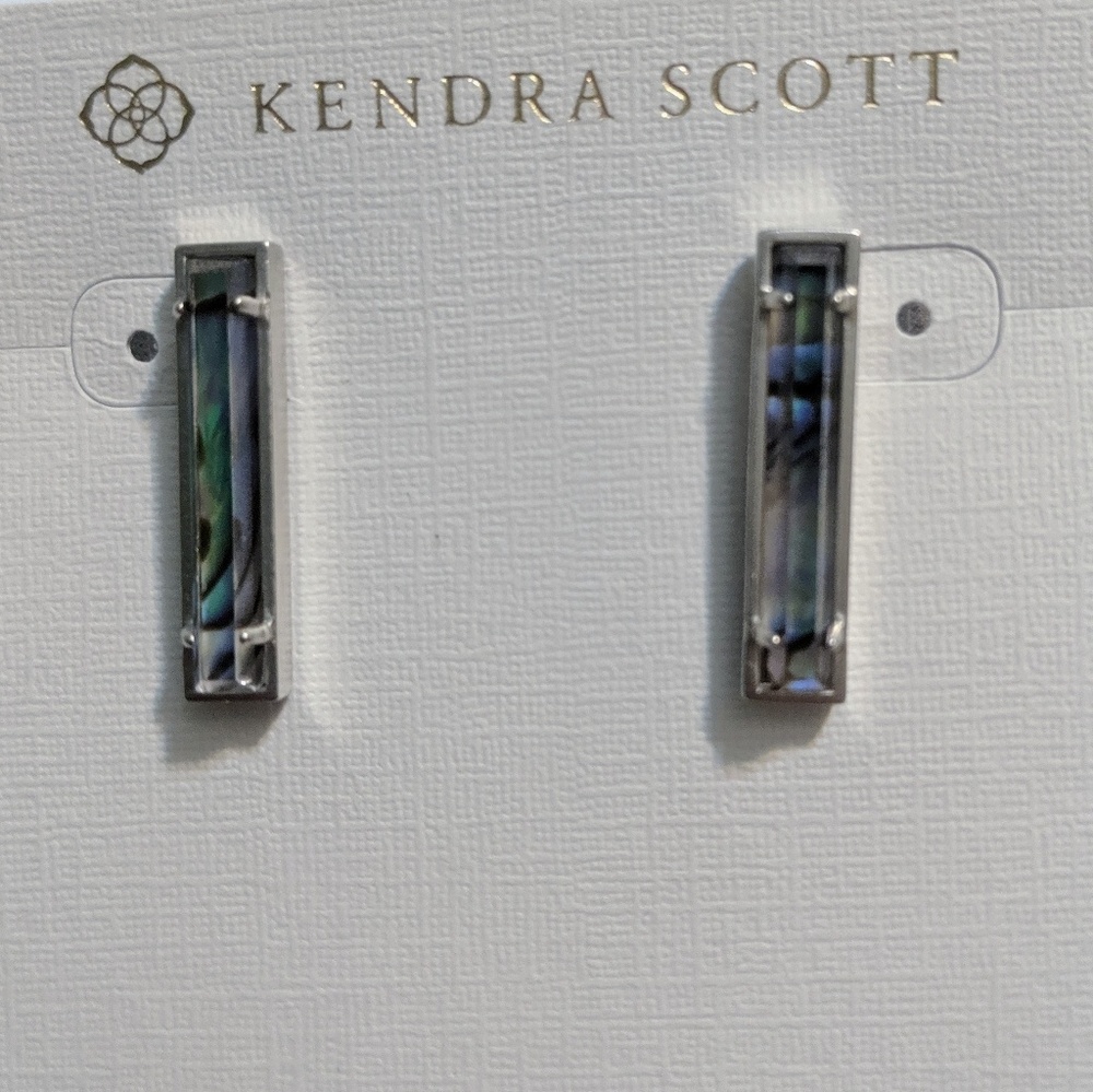 New Kendra Scott Levi Earrings